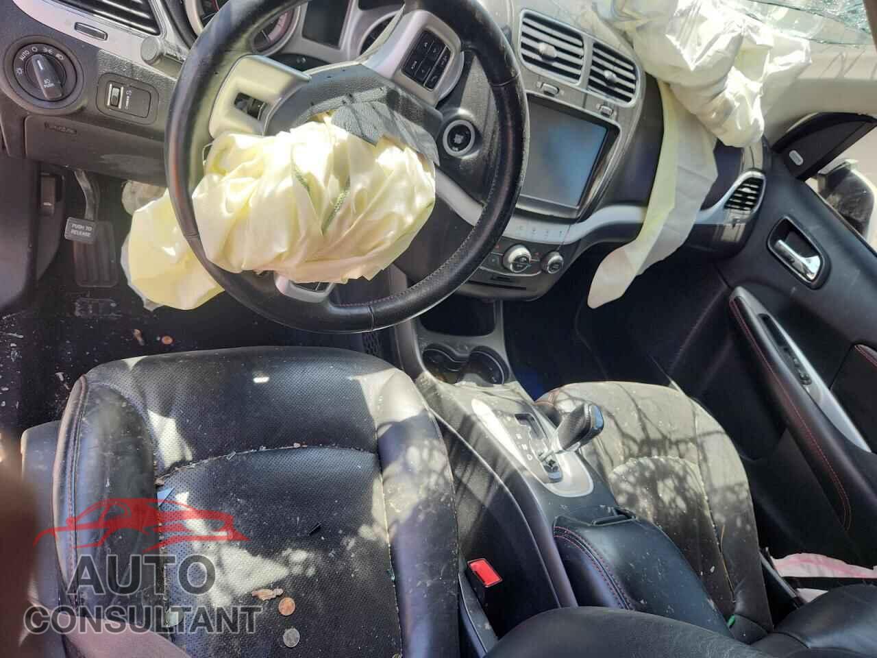 DODGE JOURNEY 2019 - 3C4PDDEG2KT694938