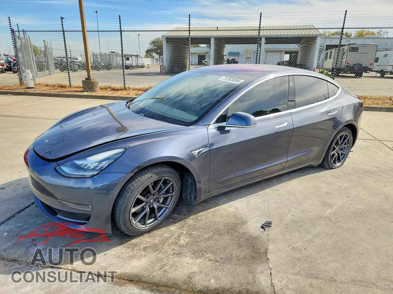 TESLA MODEL 3 2017 - 5YJ3E1EA9HF000663