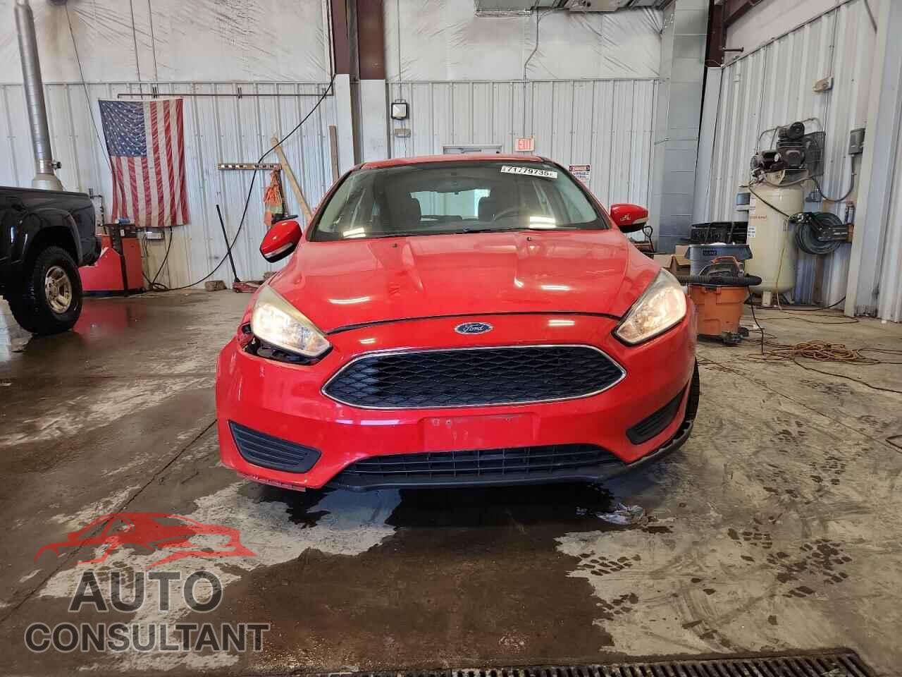 FORD FOCUS 2017 - 1FADP3K24HL247843