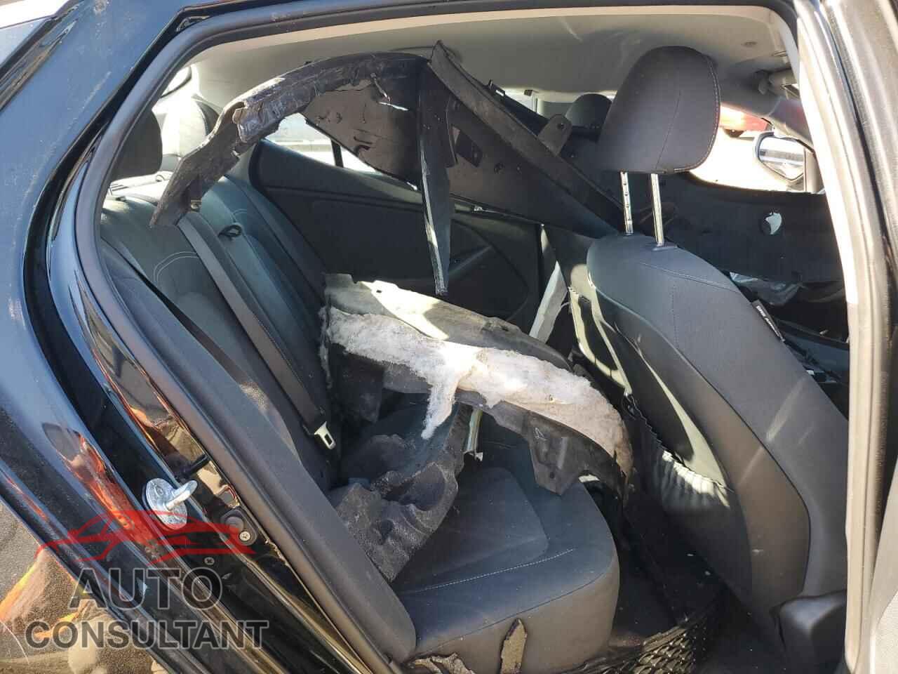 KIA OPTIMA 2012 - KNAGM4AD6C5013688