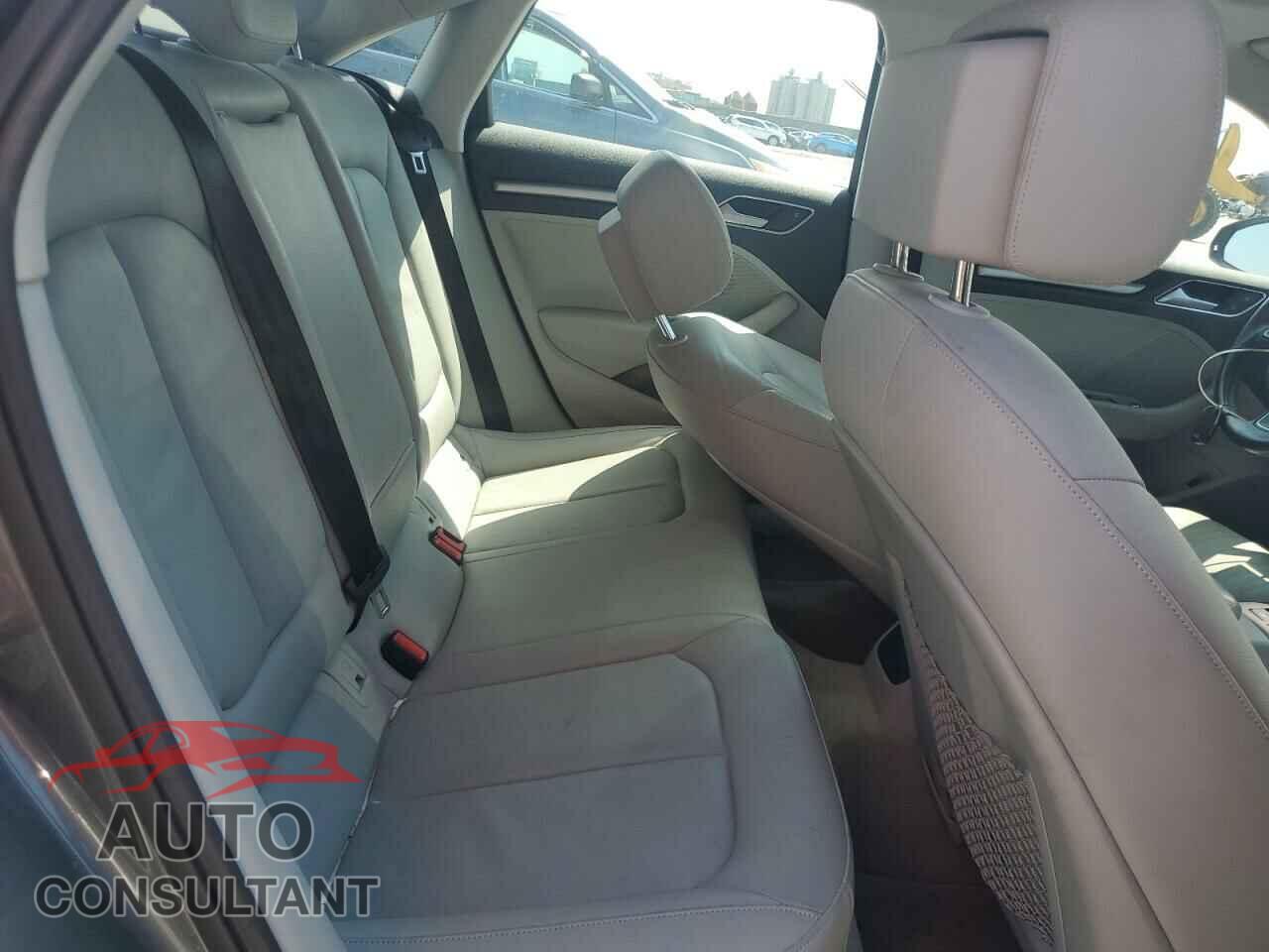 AUDI A3 2016 - WAUA7GFF3G1068301