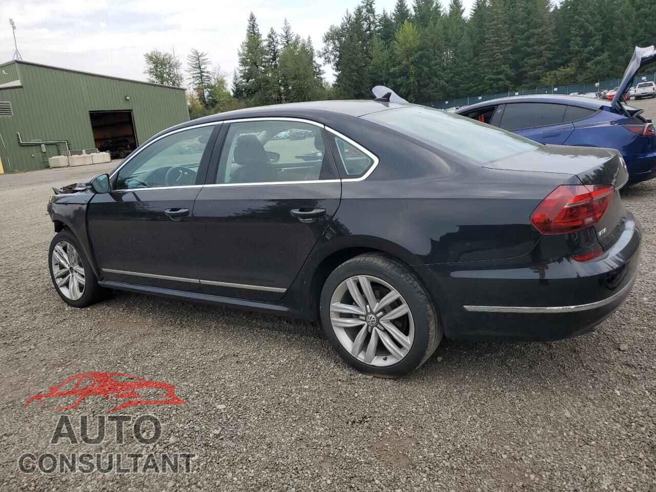 VOLKSWAGEN PASSAT 2017 - 1VWGT7A36HC027962
