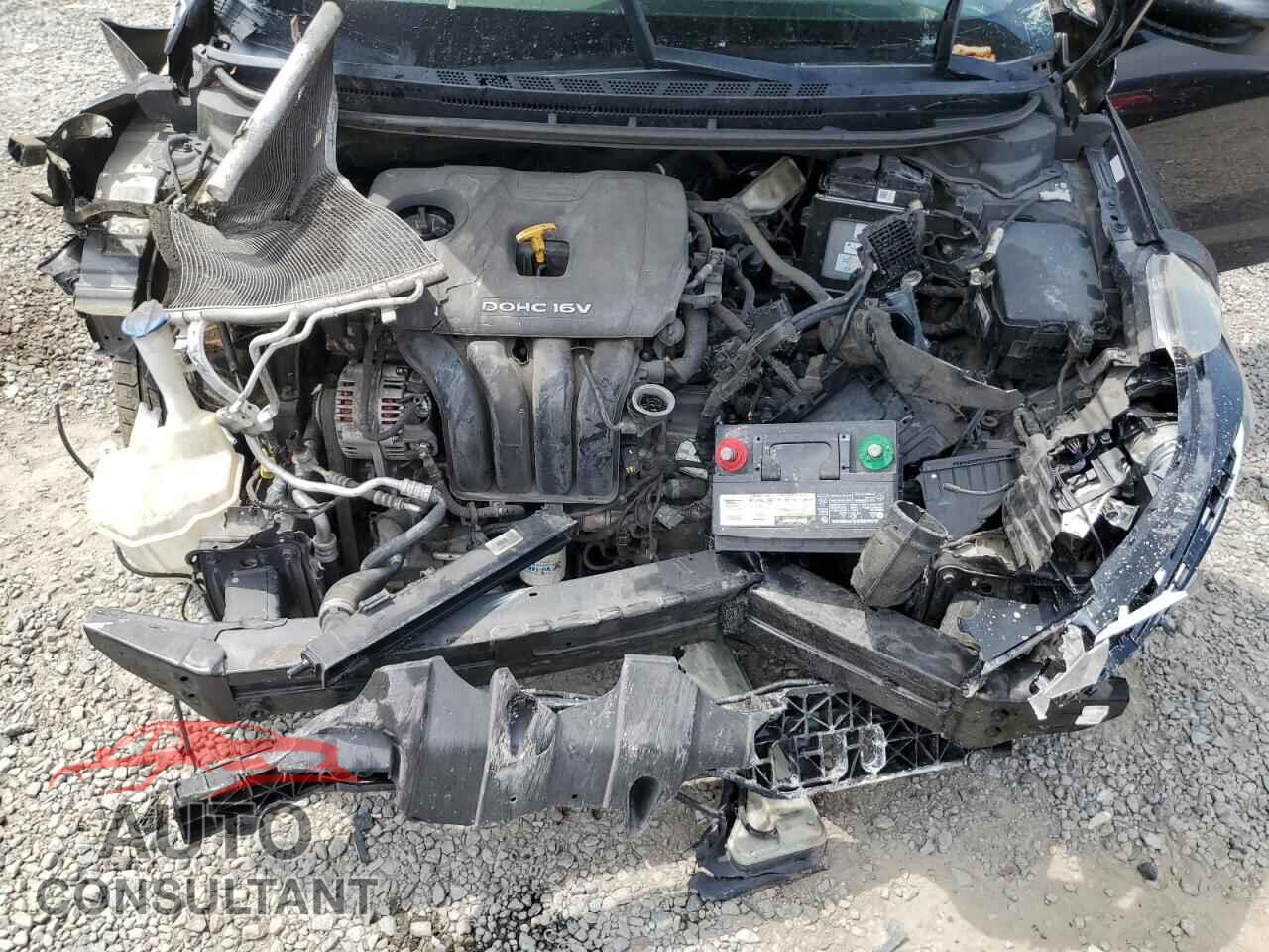 KIA FORTE 2018 - 3KPFK4A73JE213928