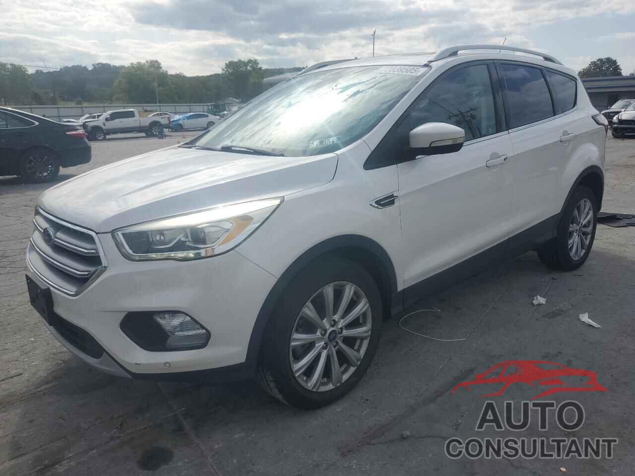 FORD ESCAPE 2017 - 1FMCU9JD0HUD80514
