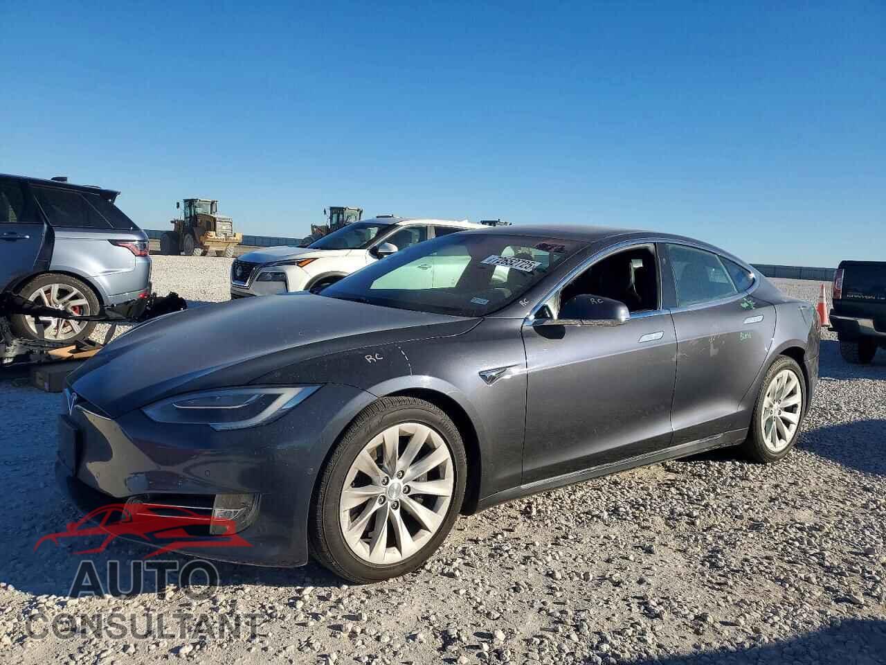 TESLA MODEL S 2017 - 5YJSA1E28HF192383