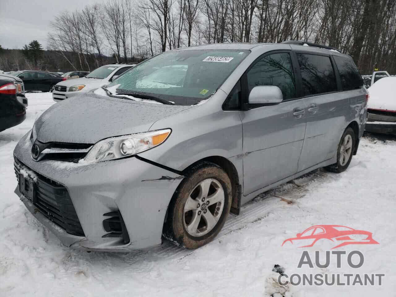 TOYOTA SIENNA 2018 - 5TDKZ3DC6JS931119