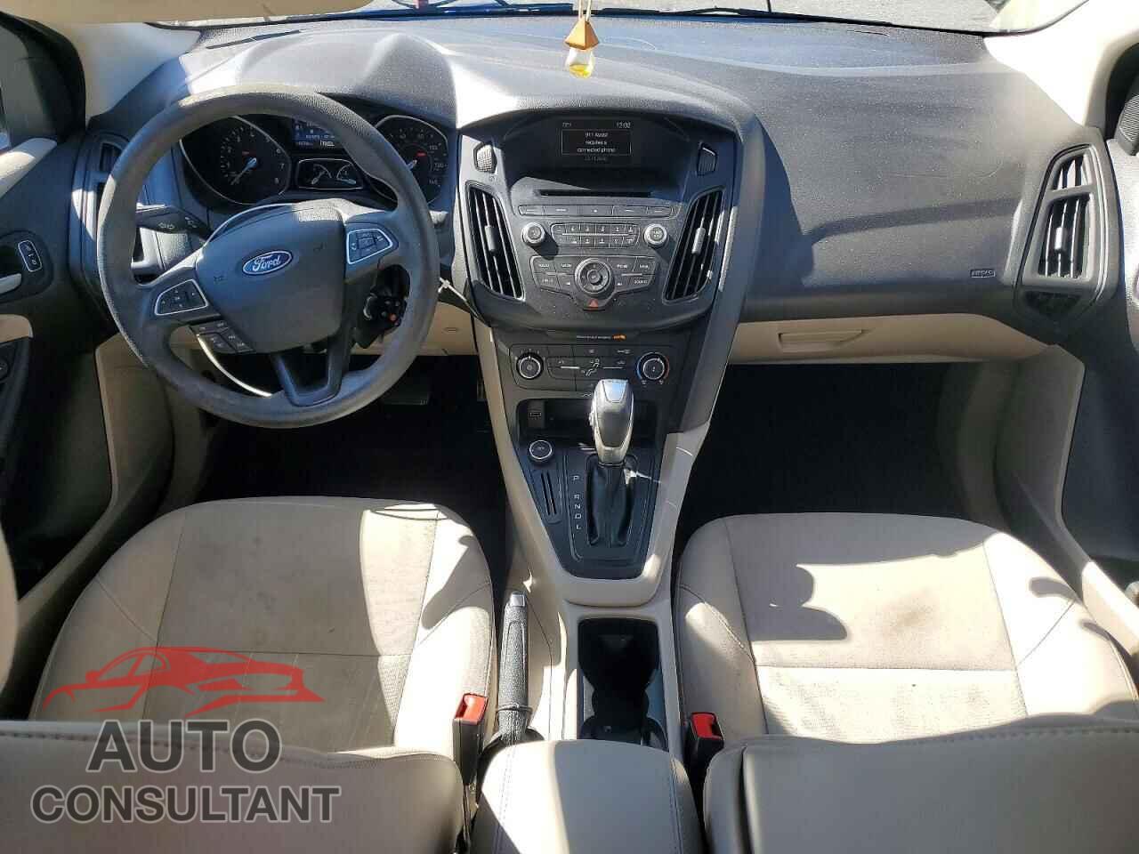 FORD FOCUS 2016 - 1FADP3F24GL261931