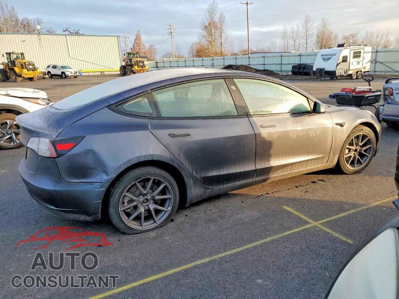 TESLA MODEL 3 2023 - 5YJ3E1EA0PF448563