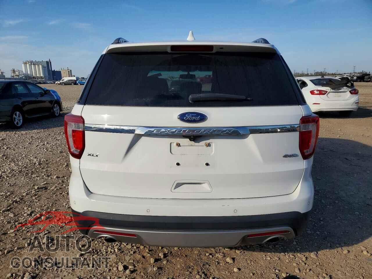 FORD EXPLORER 2017 - 1FM5K8D88HGD37562