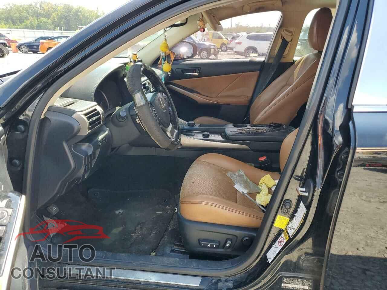 LEXUS IS 2016 - JTHBA1D29G5009458