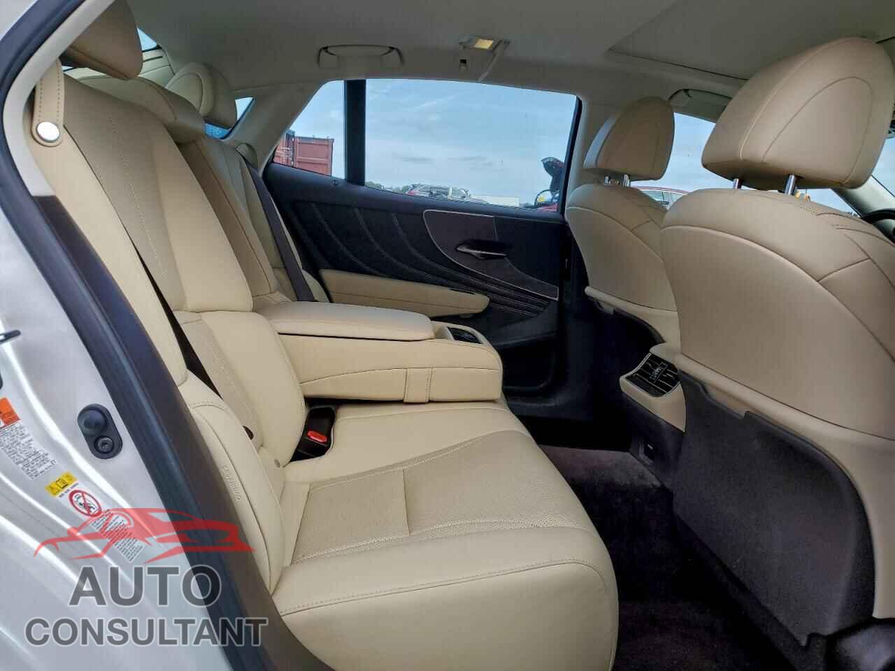 LEXUS LS500 2018 - JTHB51FFXJ5003292
