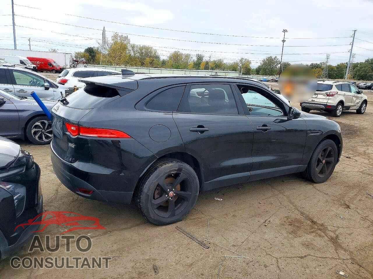 JAGUAR F-PACE 2017 - SADCJ2BN5HA490251
