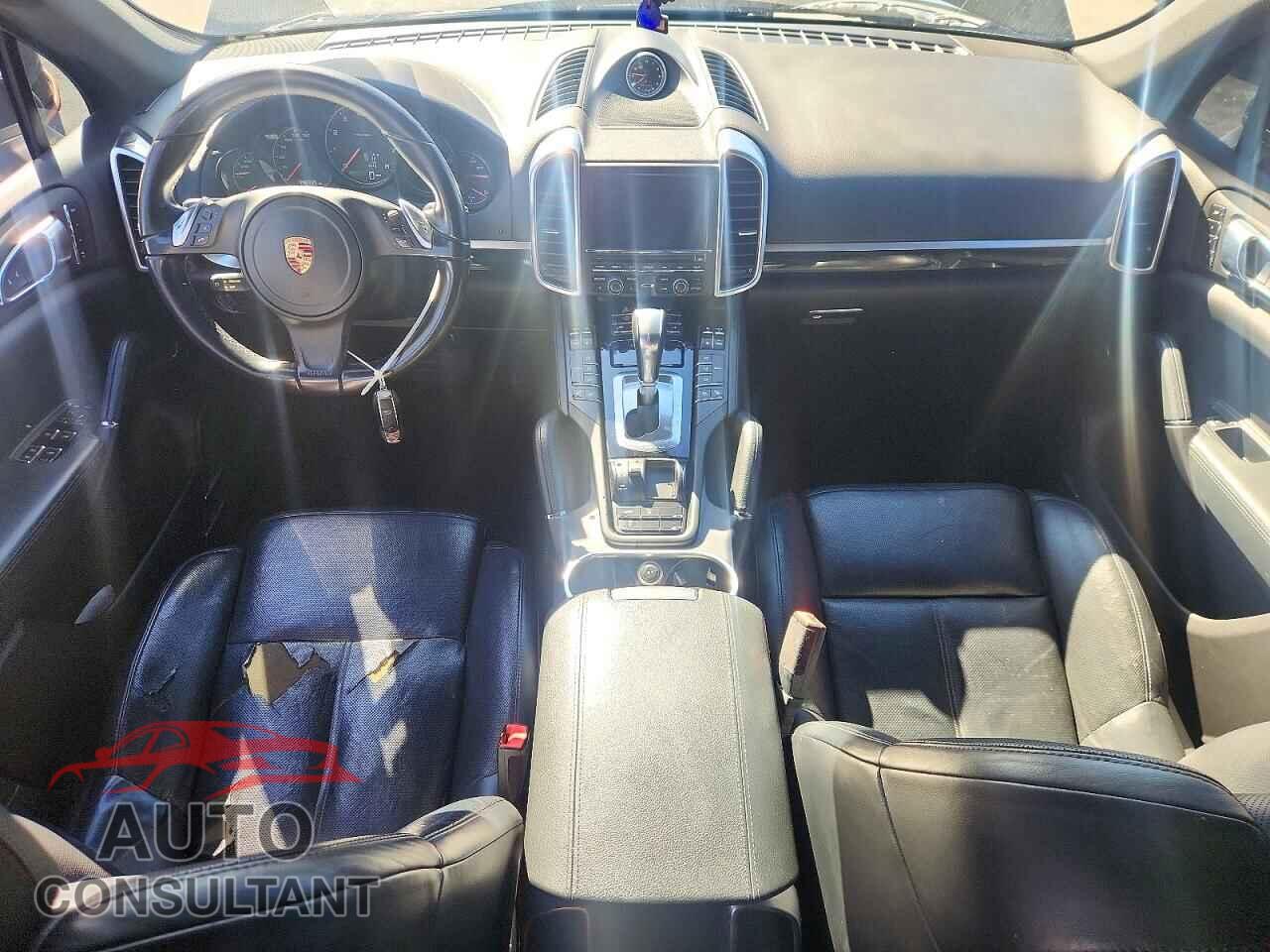 PORSCHE CAYENNE 2014 - WP1AA2A29ELA05814
