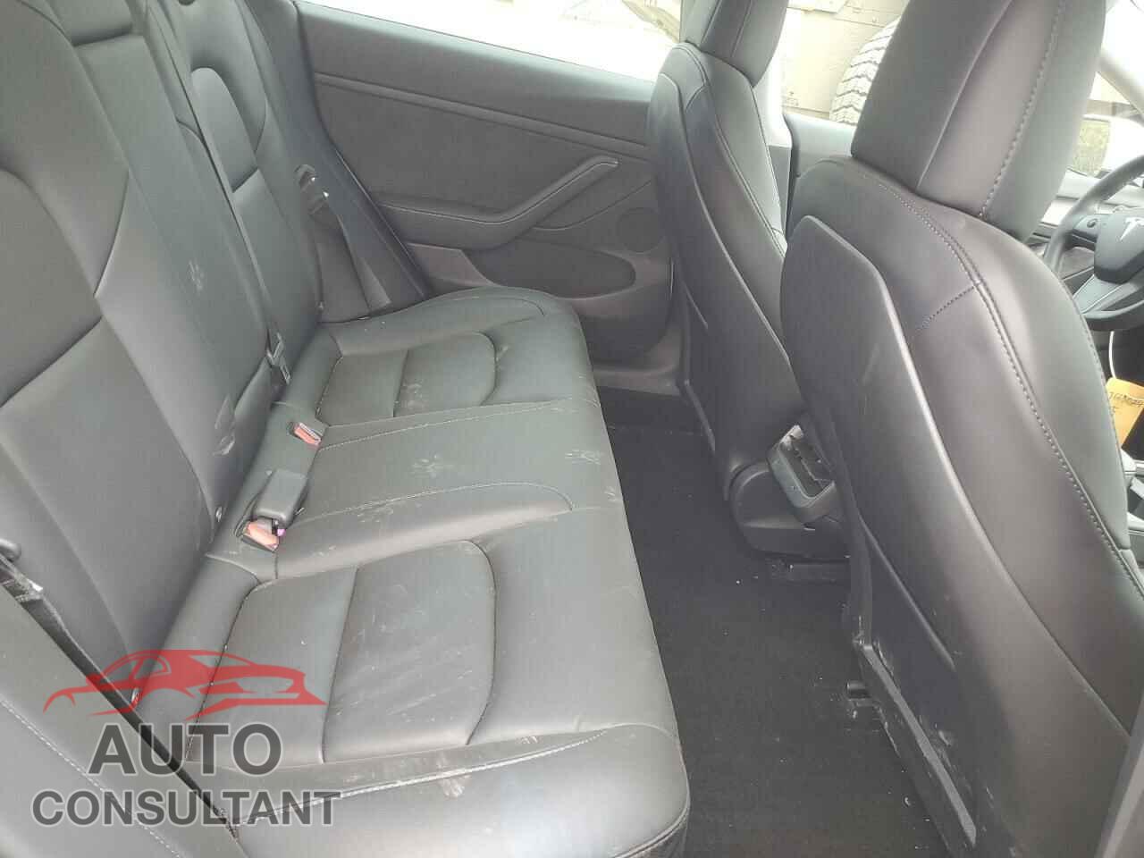 TESLA MODEL 3 2021 - 5YJ3E1EA7MF031002