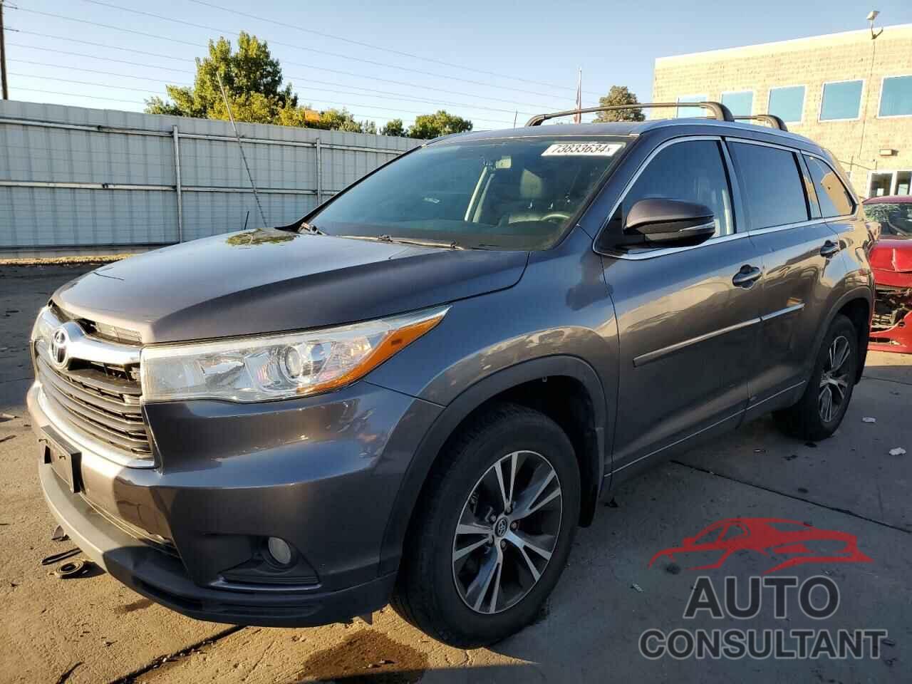 TOYOTA HIGHLANDER 2016 - 5TDJKRFH0GS500635