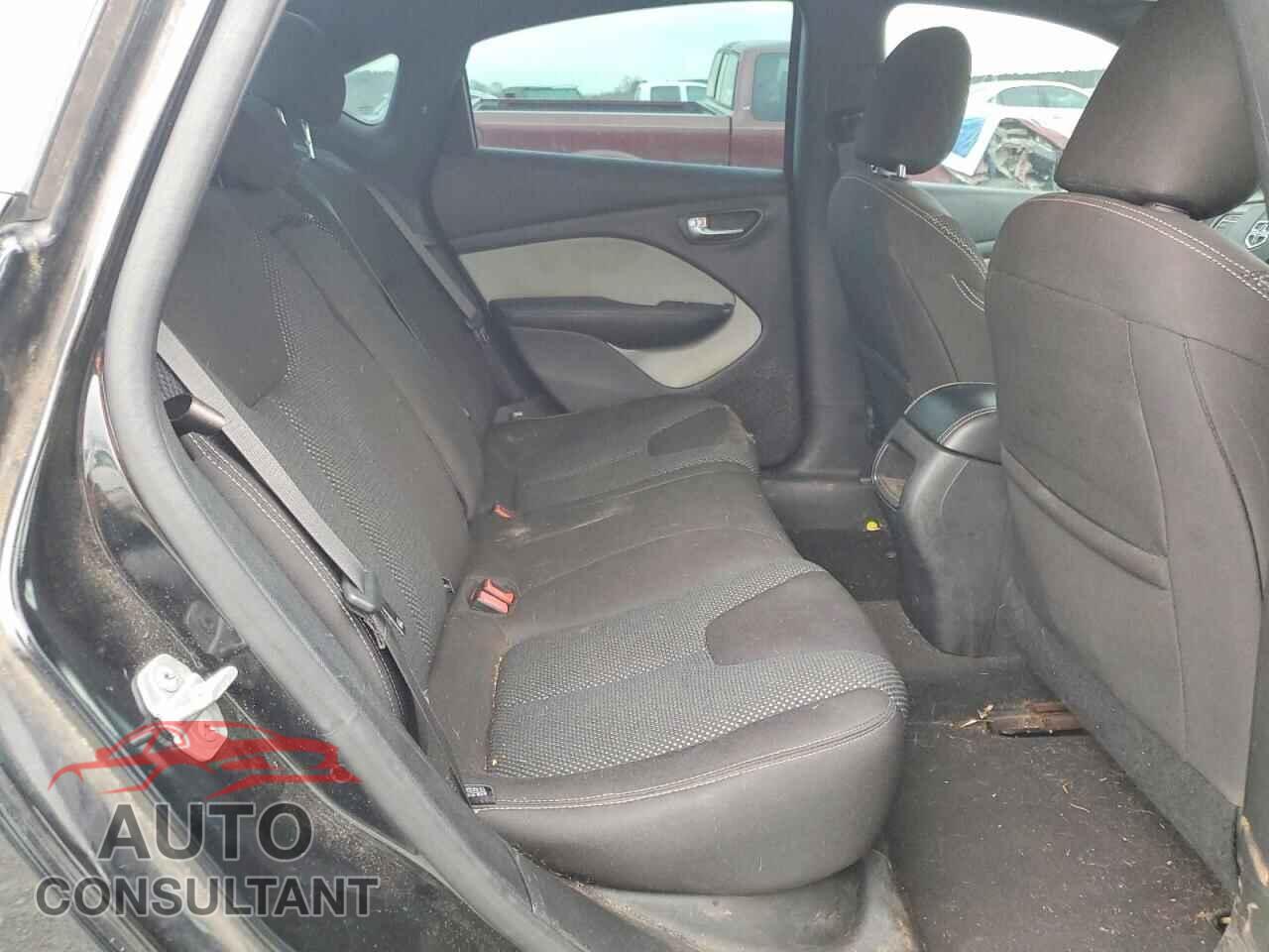DODGE DART 2015 - 1C3CDFBB0FD117215