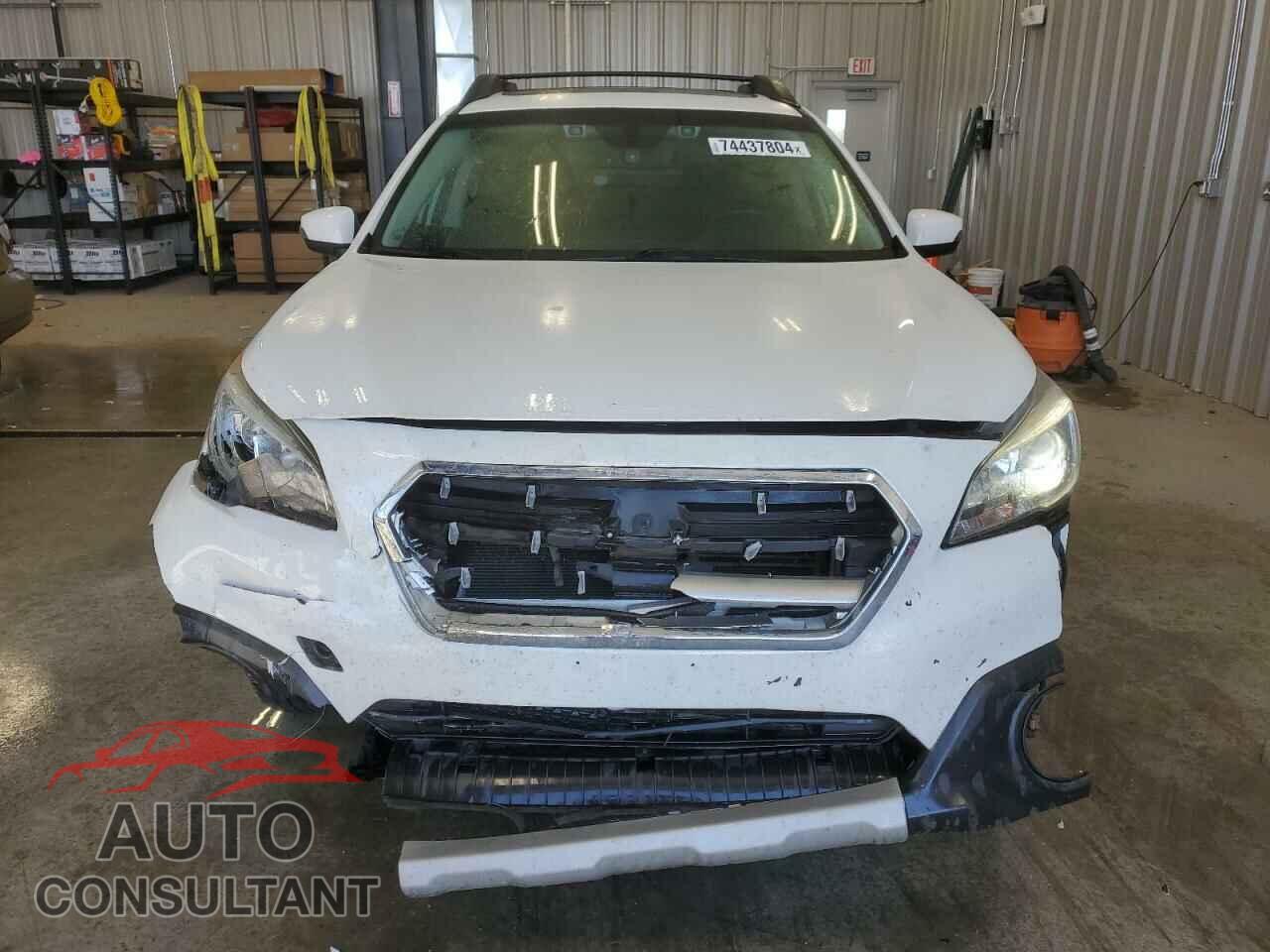 SUBARU OUTBACK 2017 - 4S4BSANC2H3247778