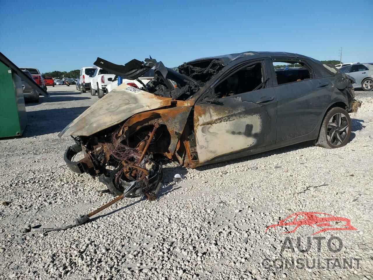 HYUNDAI ELANTRA 2023 - KMHLS4AGXPU568524