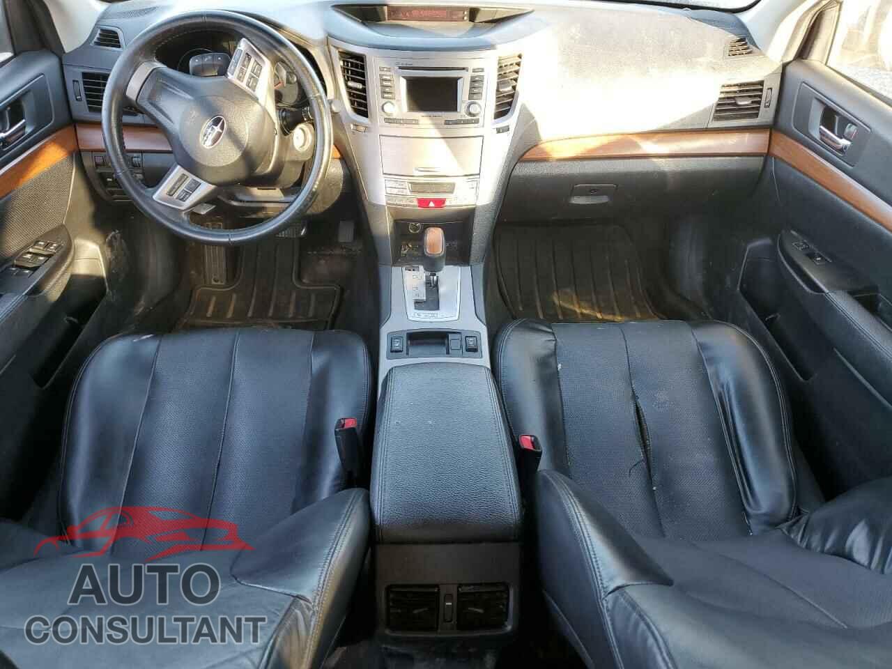 SUBARU OUTBACK 2014 - 4S4BRCLC8E3311604