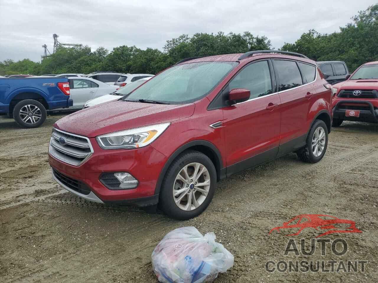 FORD ESCAPE 2017 - 1FMCU0G9XHUE86189