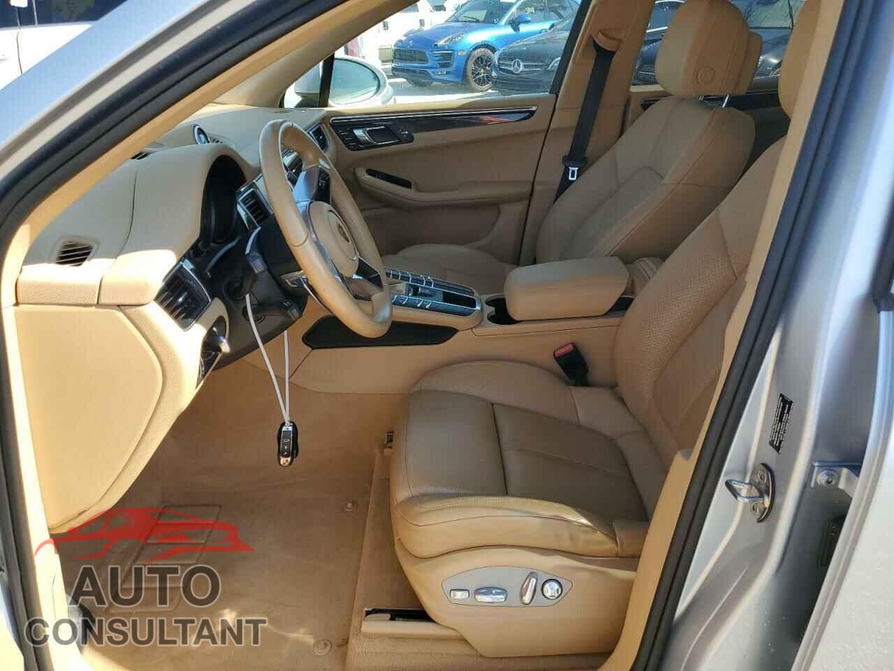 PORSCHE MACAN 2016 - WP1AB2A59GLB45419