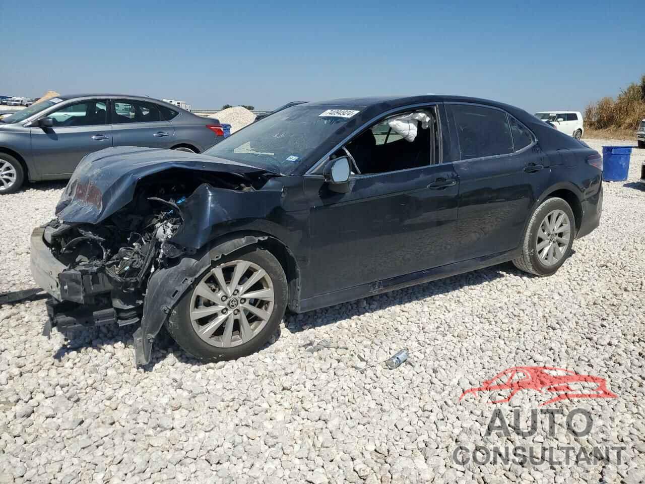 TOYOTA CAMRY 2021 - 4T1C11AK9MU550338