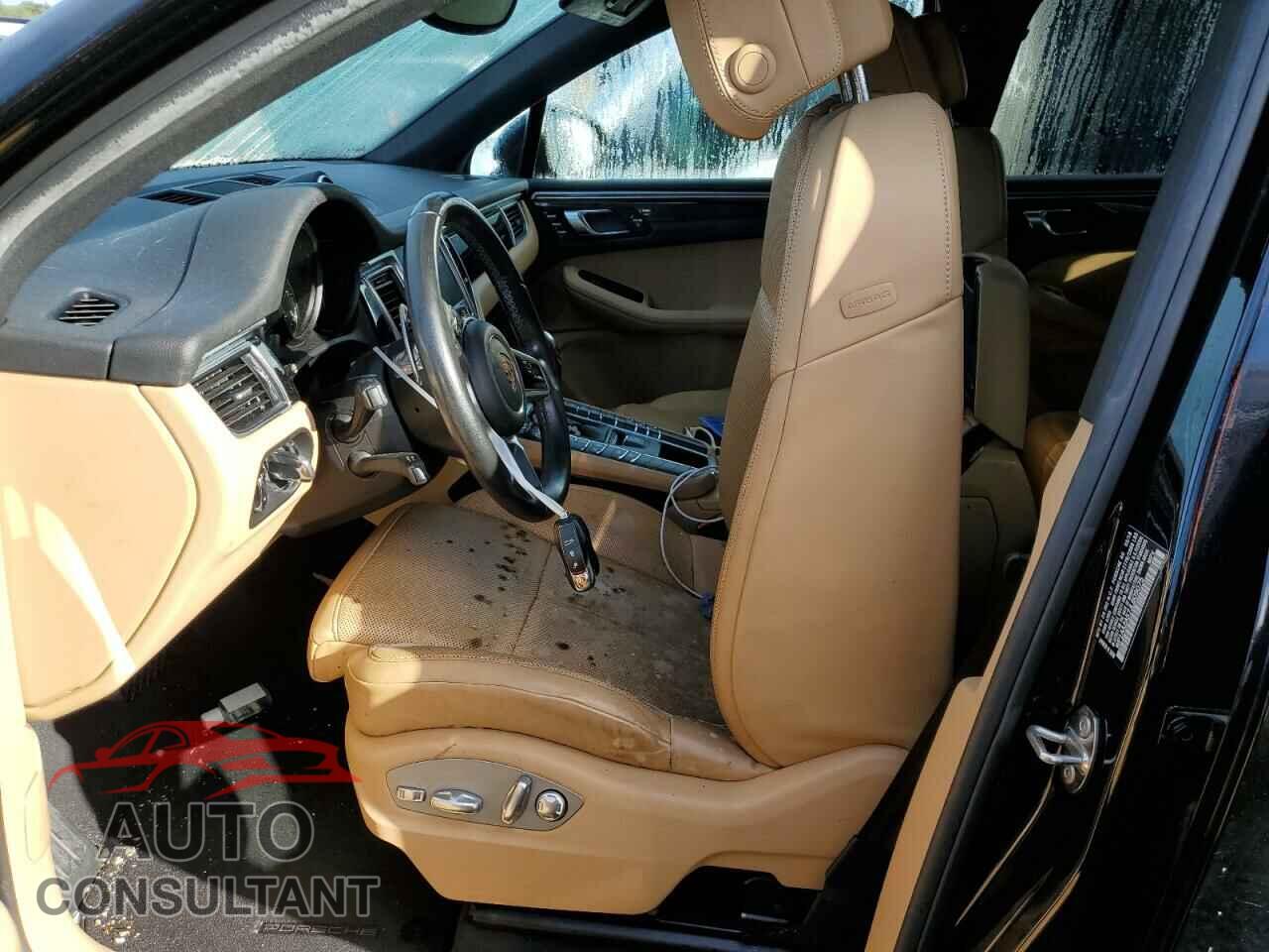 PORSCHE MACAN 2018 - WP1AA2A57JLB09075