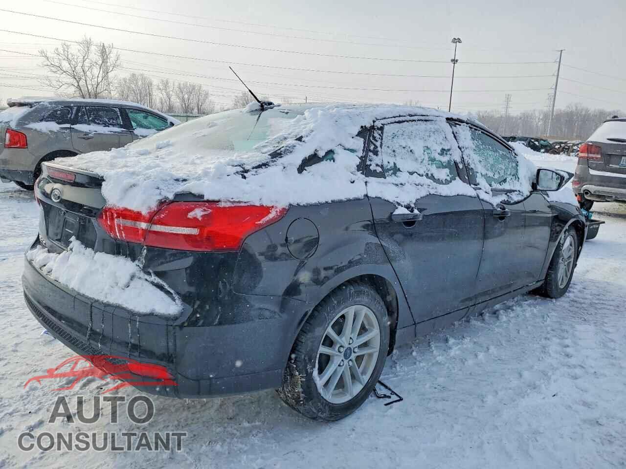 FORD FOCUS 2017 - 1FADP3F26HL283236