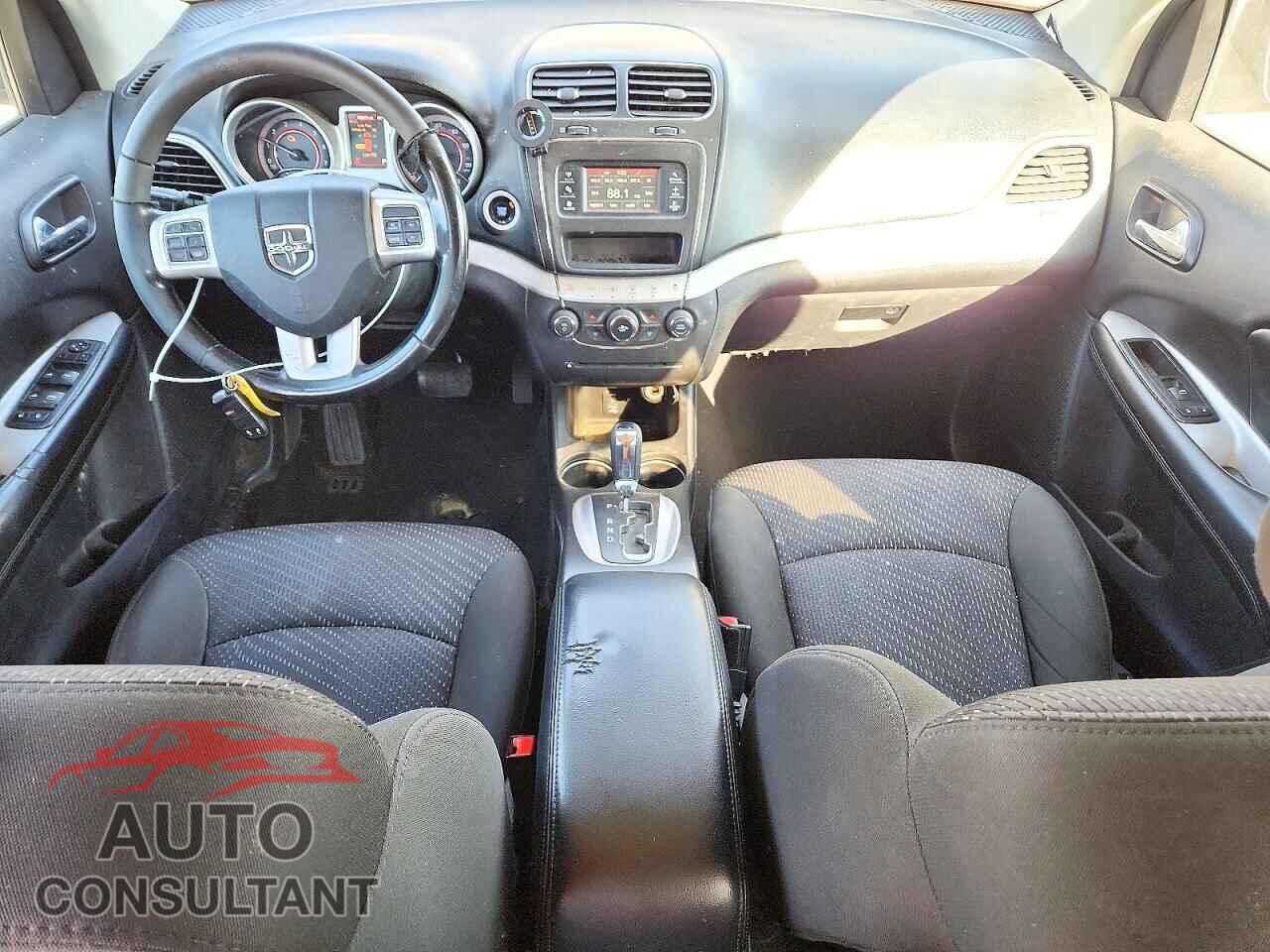 DODGE JOURNEY 2019 - 3C4PDCBB4KT833552