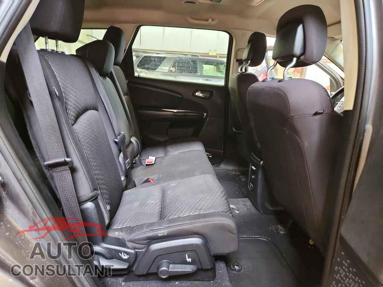 DODGE JOURNEY 2014 - 3C4PDCCG2ET124634