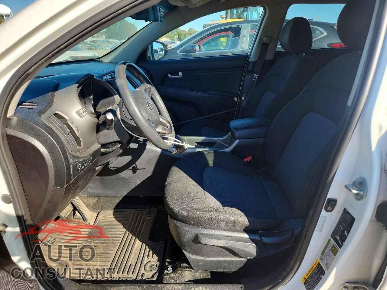 KIA SPORTAGE 2014 - KNDPBCAC5E7645499