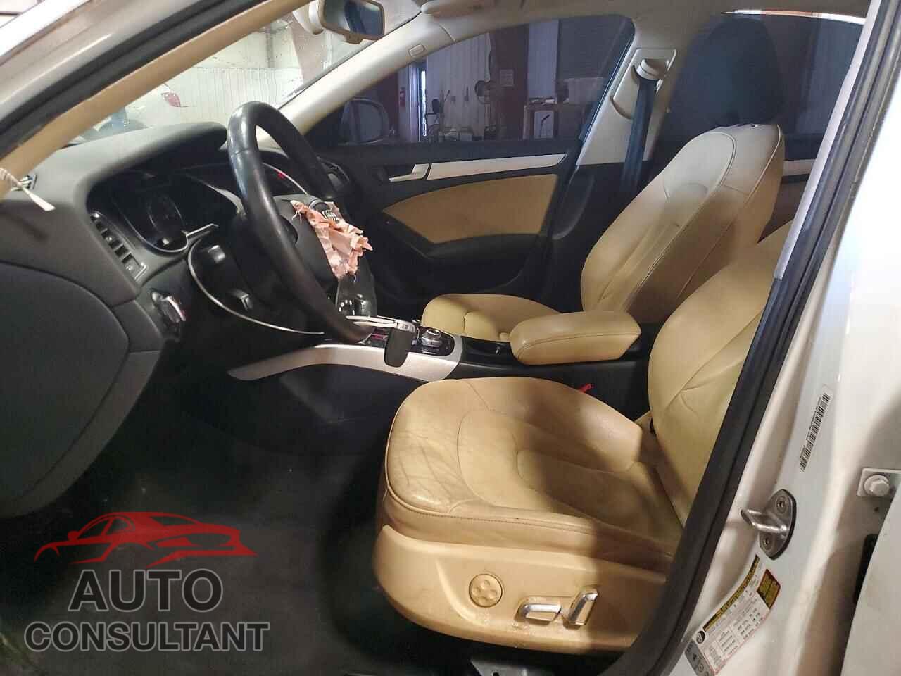 AUDI A4 2013 - WAUEFAFL5DN041435