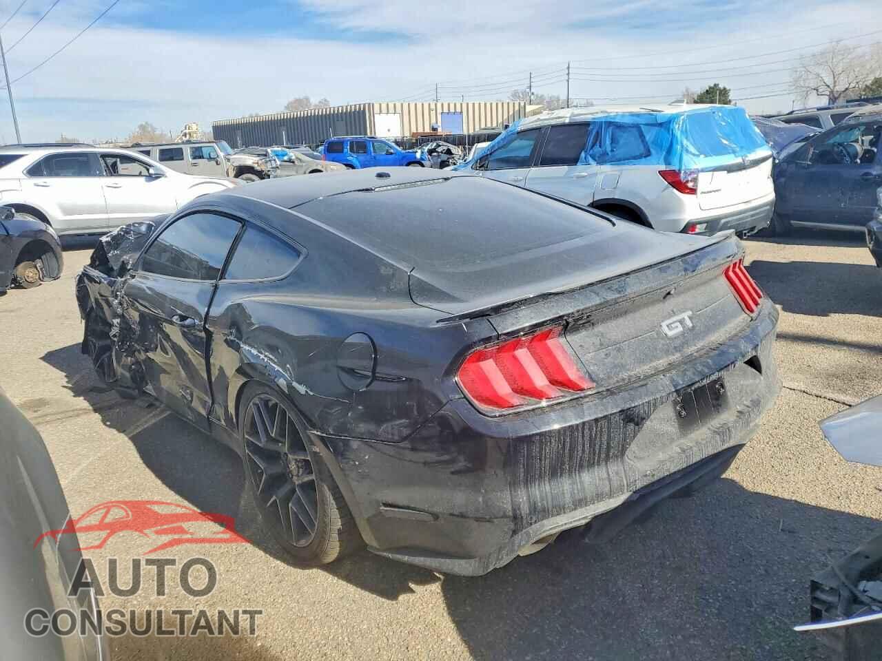 FORD MUSTANG 2019 - 1FA6P8CF5K5122000