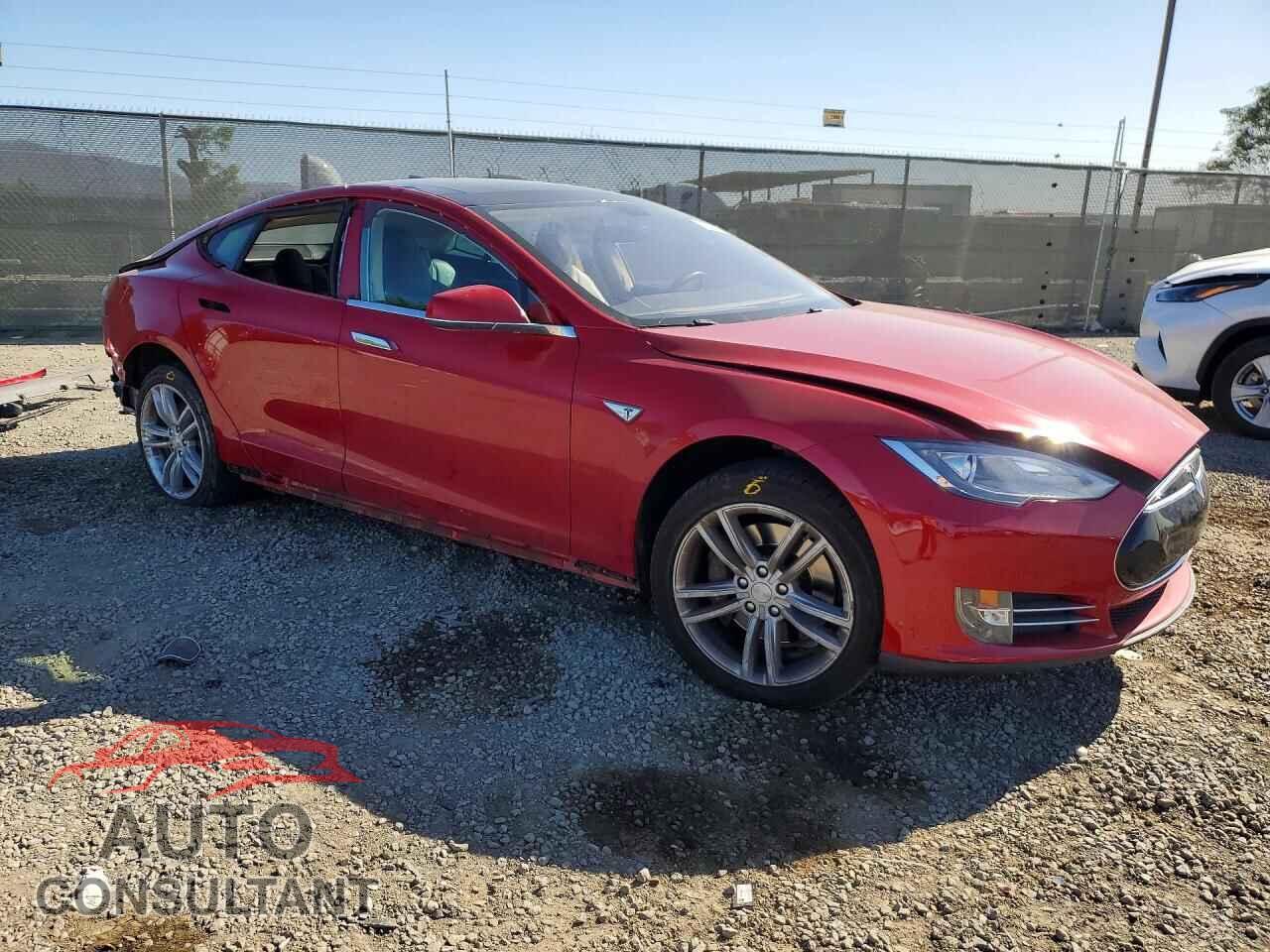 TESLA MODEL S 2014 - 5YJSA1H13EFP48579