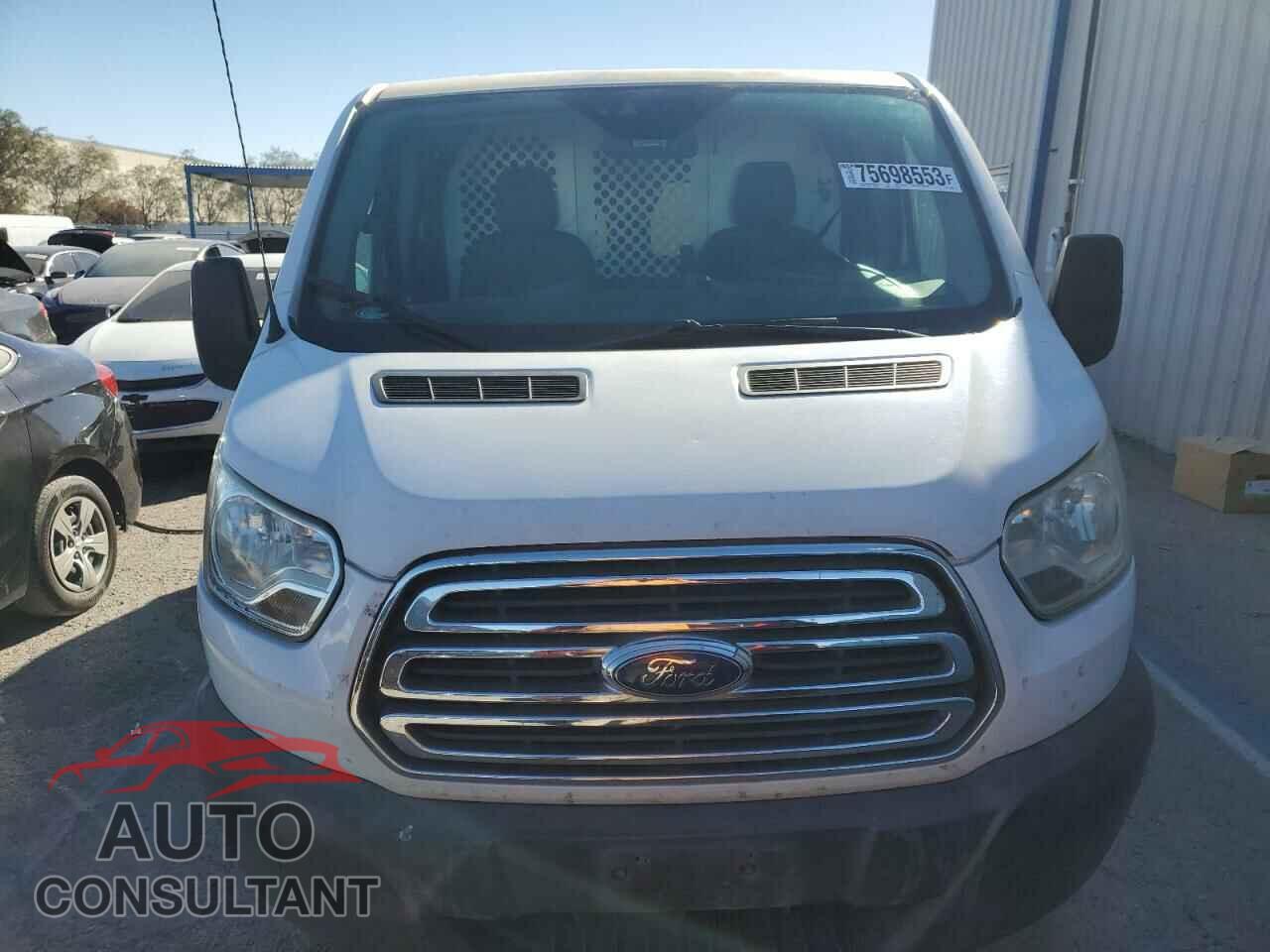FORD TRANSIT 2016 - 1FTYR1ZM1GKA59657