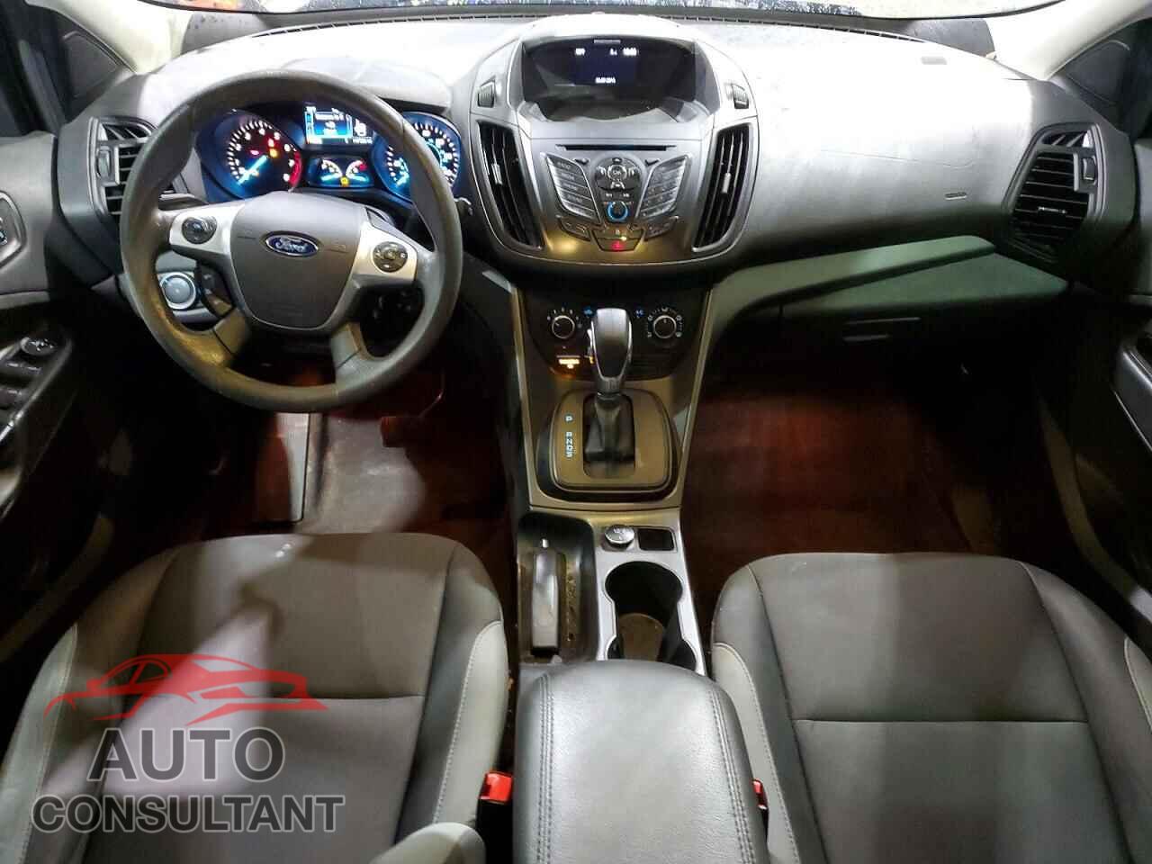 FORD ESCAPE 2016 - 1FMCU0F71GUB04176