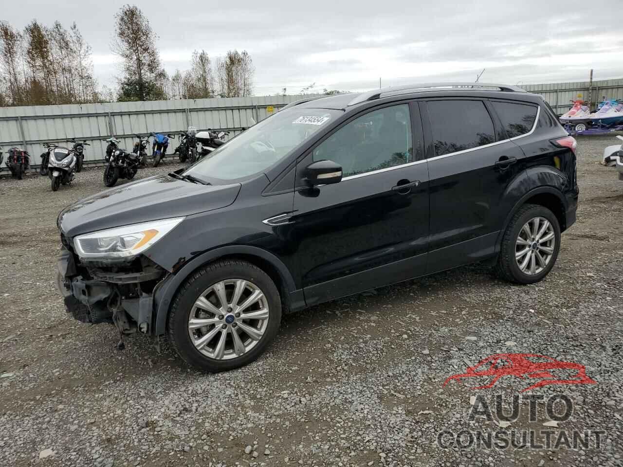 FORD ESCAPE 2017 - 1FMCU9J96HUE24365