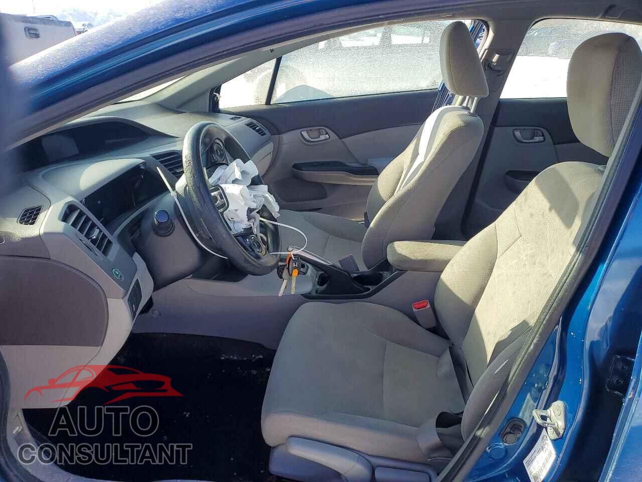 HONDA CIVIC 2012 - 2HGFB2F49CH016774