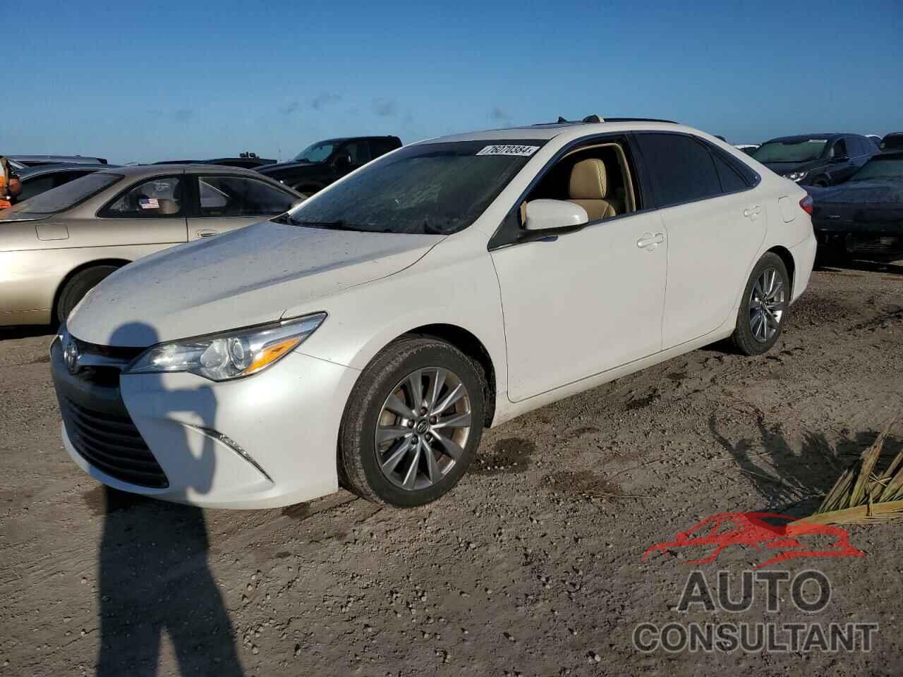 TOYOTA CAMRY 2016 - 4T1BF1FK0GU598658