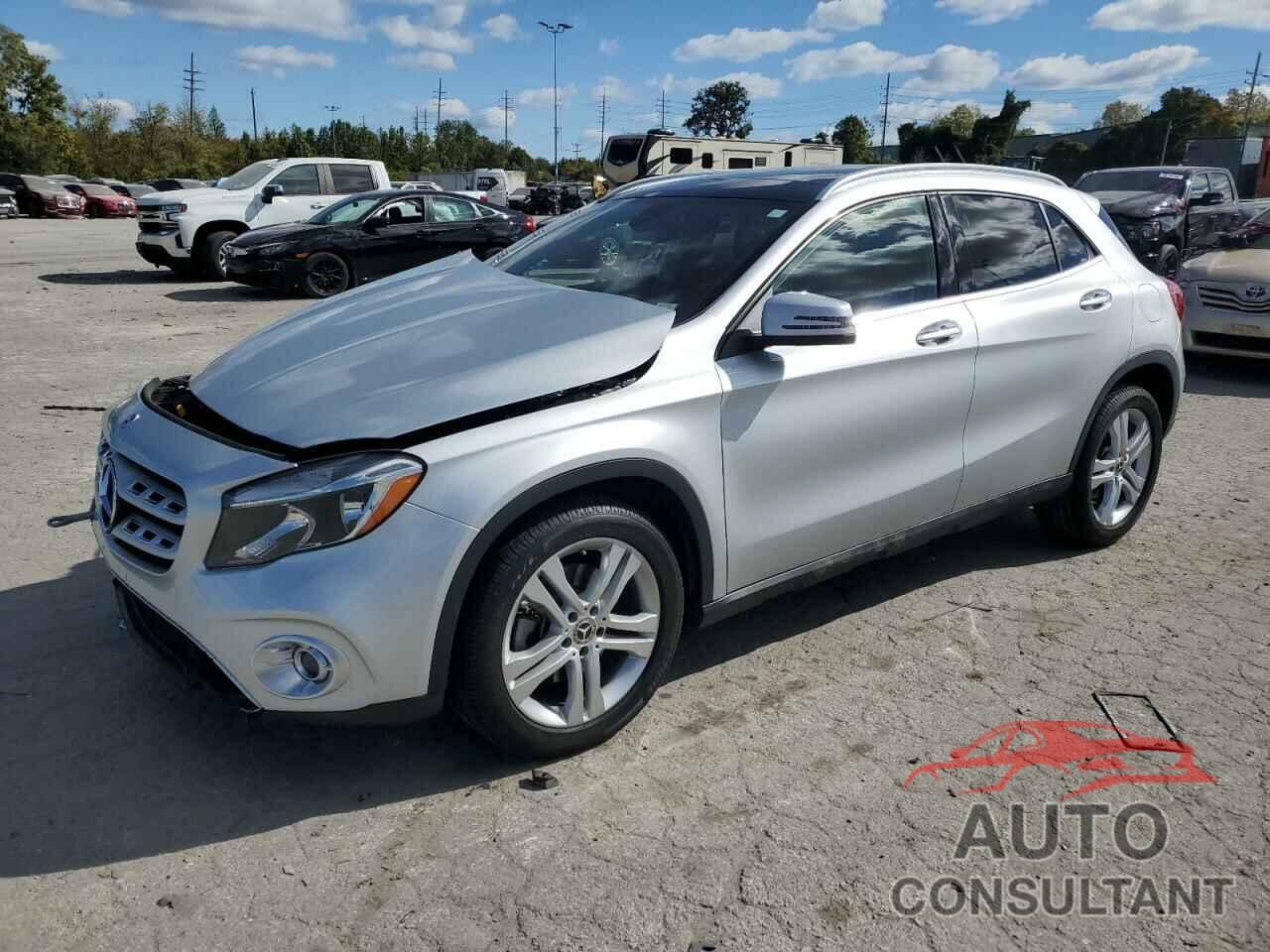 MERCEDES-BENZ GLA-CLASS 2020 - W1NTG4GB1LU029018