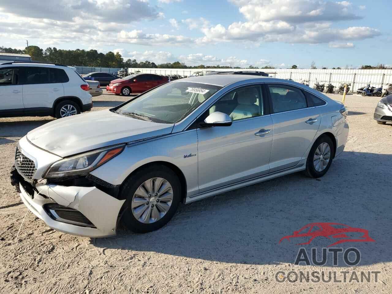 HYUNDAI SONATA 2017 - KMHE24L31HA063140