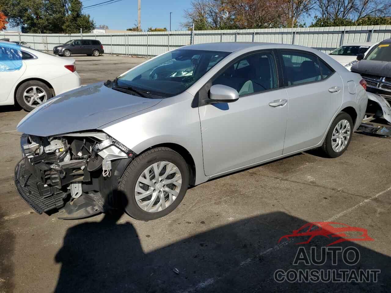 TOYOTA COROLLA 2018 - 2T1BURHE0JC011122