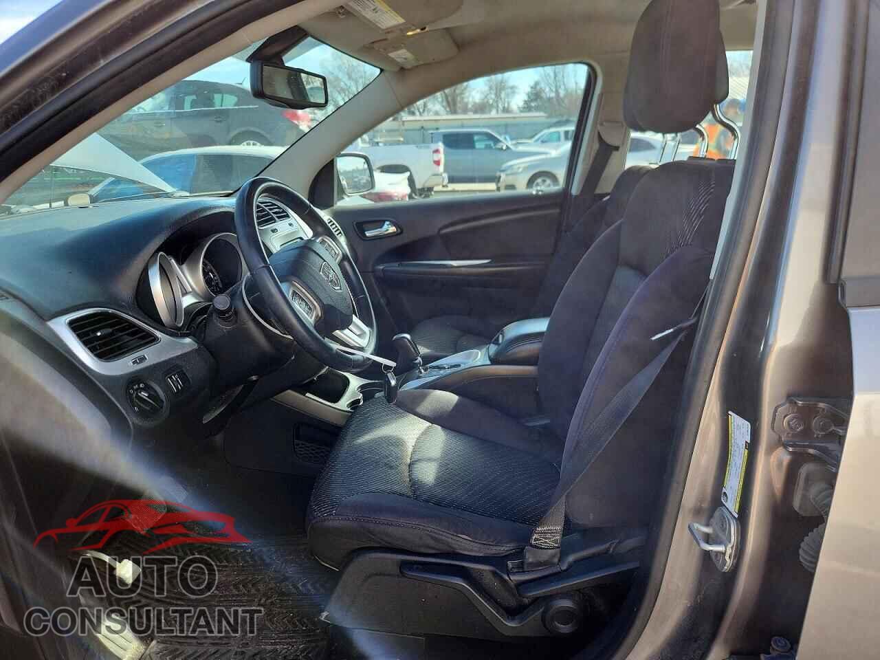 DODGE JOURNEY 2013 - 3C4PDCAB5DT687618