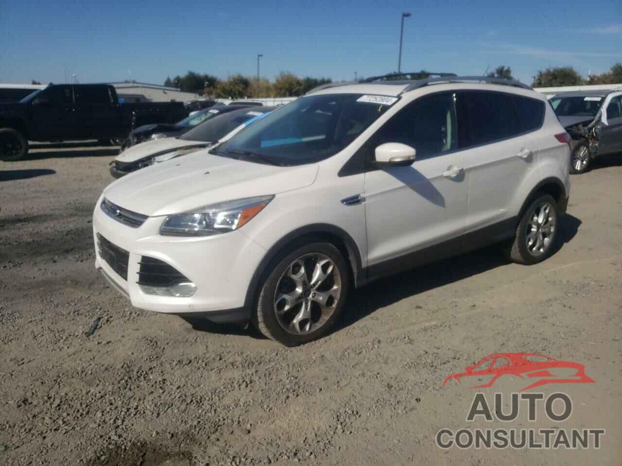 FORD ESCAPE 2016 - 1FMCU0J98GUB73360