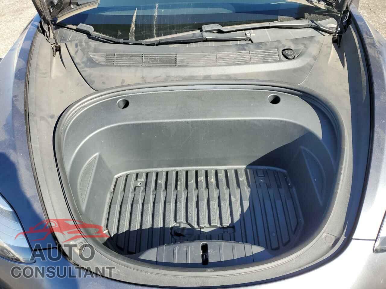 TESLA MODEL 3 2021 - 5YJ3E1EBXMF938271