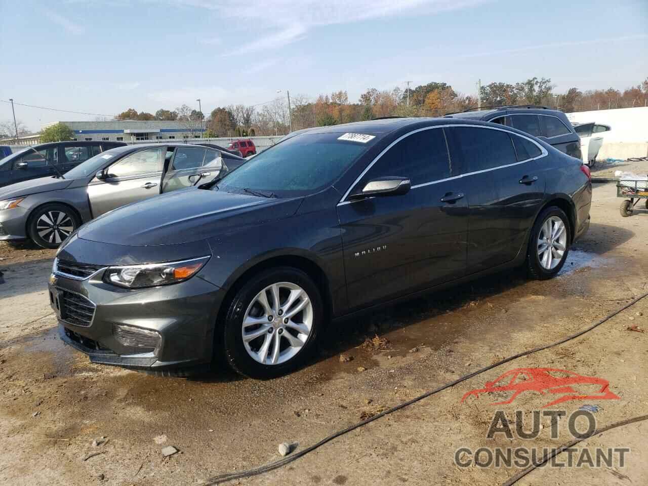 CHEVROLET MALIBU 2017 - 1G1ZE5ST5HF245682