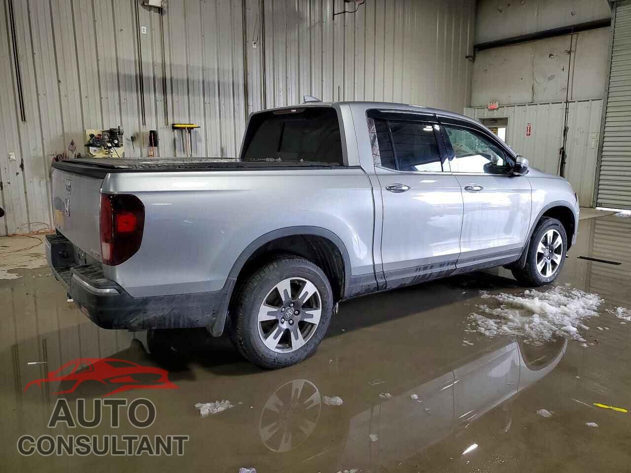 HONDA RIDGELINE 2017 - 5FPYK3F77HB002559