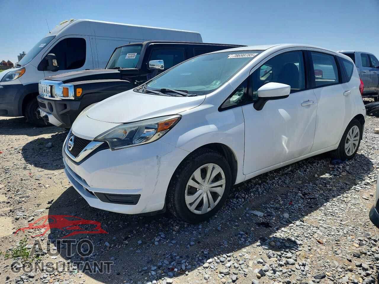 NISSAN VERSA 2017 - 3N1CE2CP9HL368083
