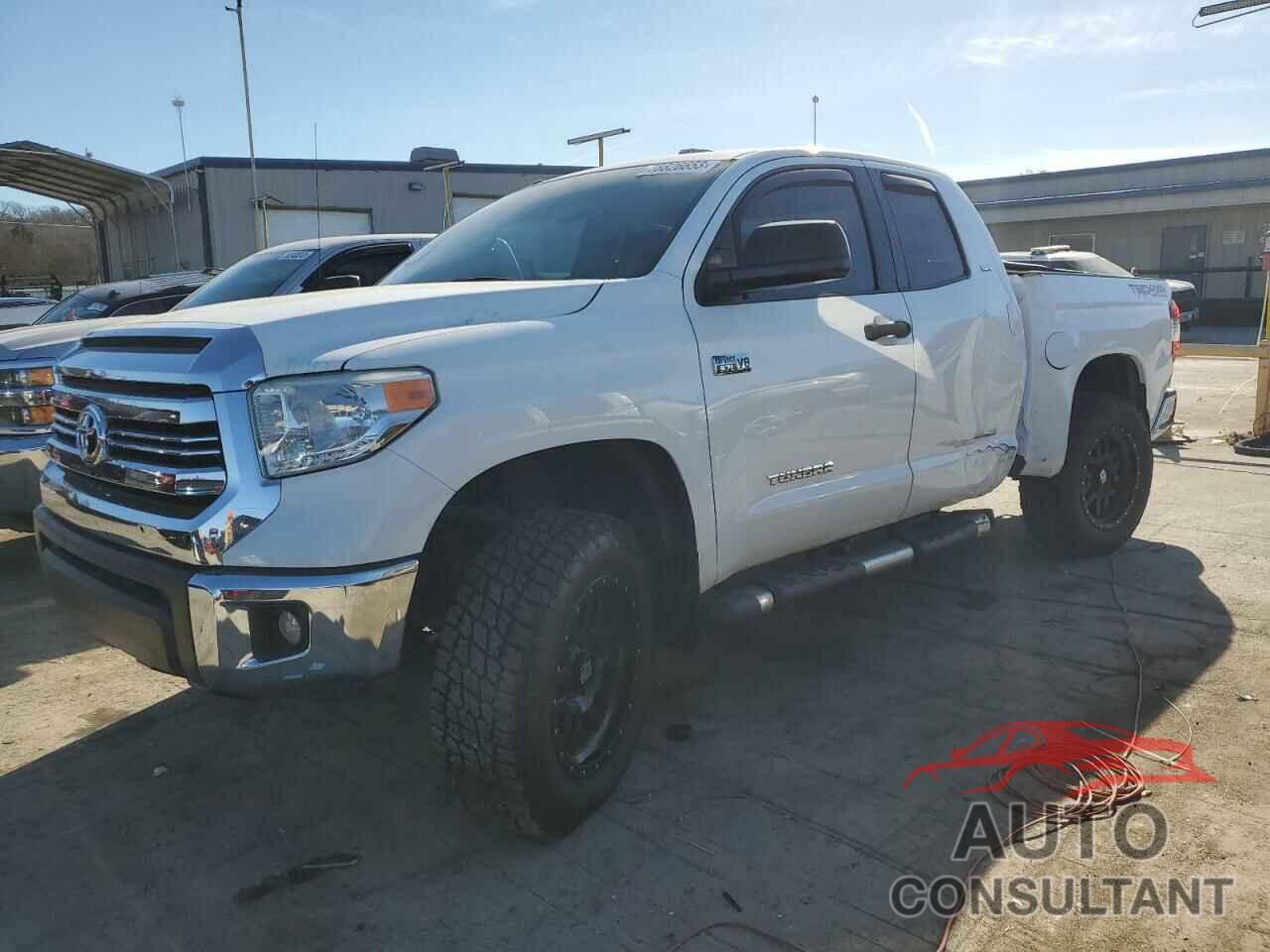 TOYOTA TUNDRA 2017 - 5TFUW5F13HX614508