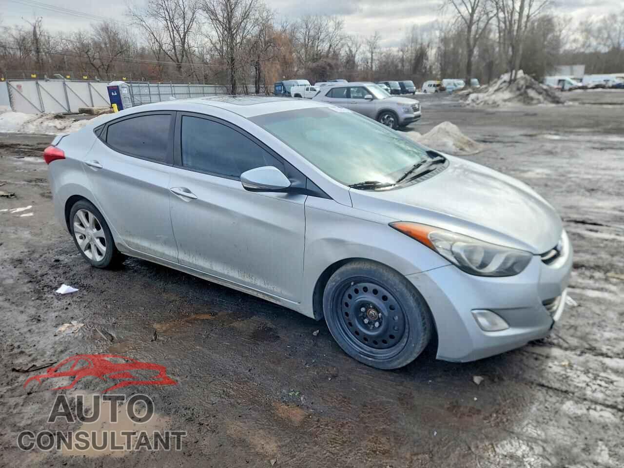 HYUNDAI ELANTRA 2013 - 5NPDH4AE3DH247131